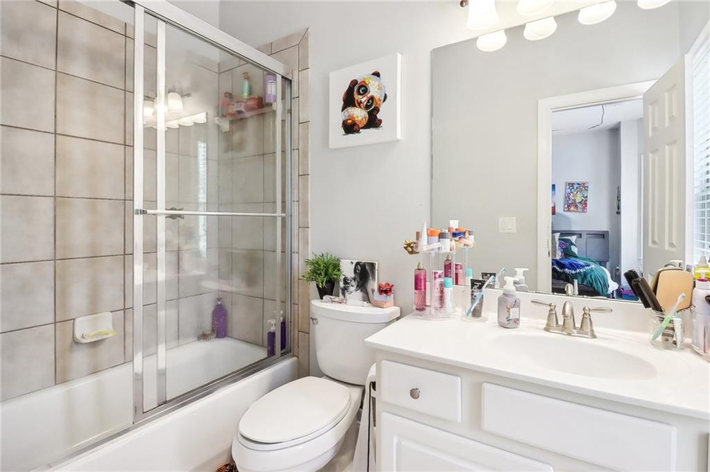 Atlanta, Georgia, 30339, United States, 3 Bedrooms Bedrooms, ,4 BathroomsBathrooms,Residential,For Sale,2003364