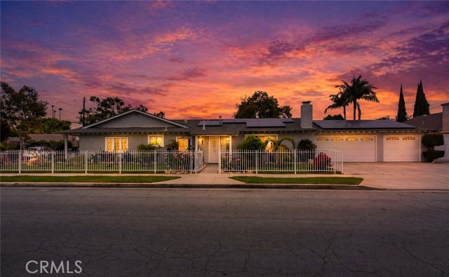 Bellflower, California, 90706, United States, 4 Bedrooms Bedrooms, ,2 BathroomsBathrooms,Residential,For Sale,2013083