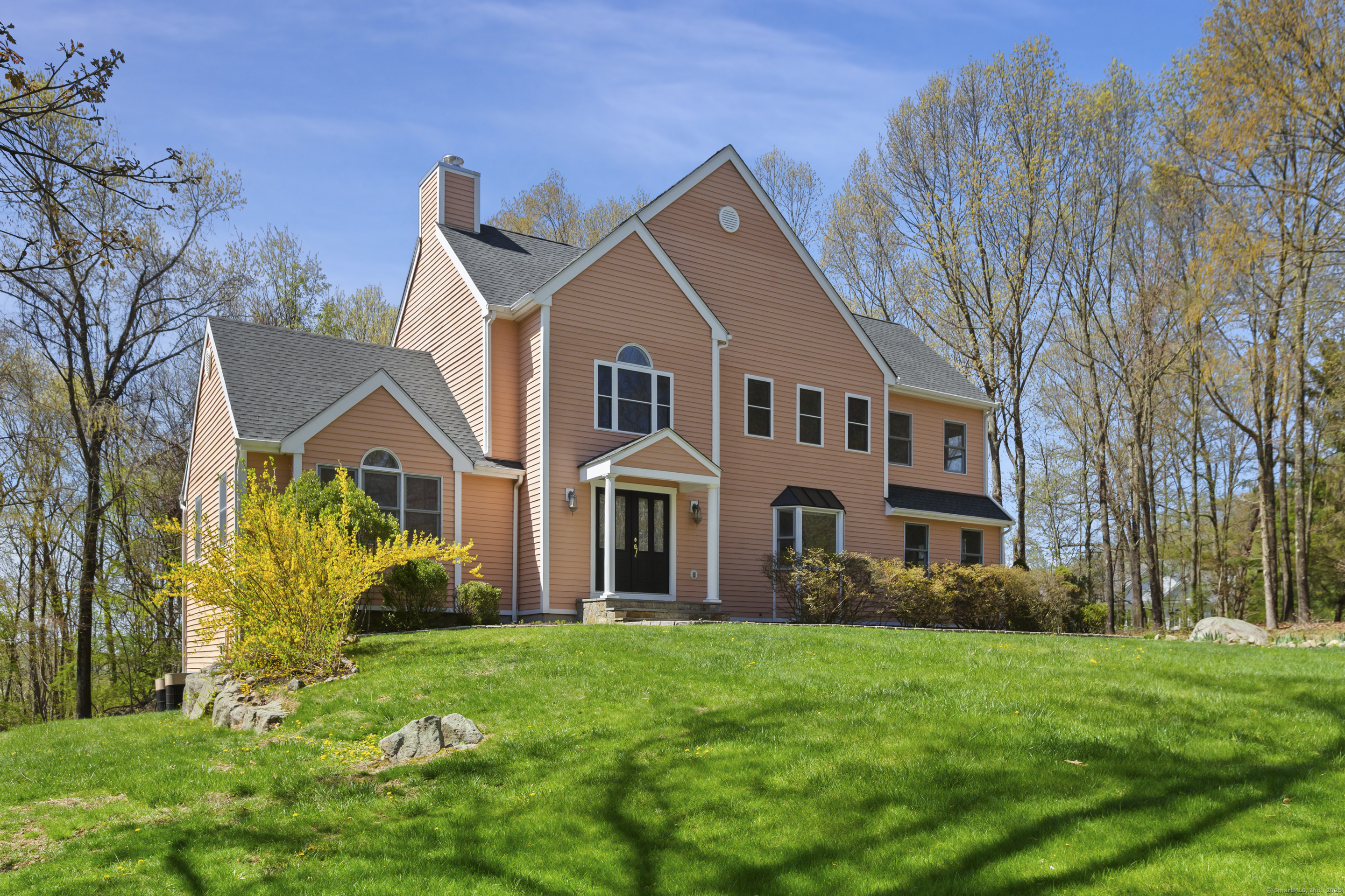 Danbury, Connecticut, 06811, United States, 4 Bedrooms Bedrooms, ,4 BathroomsBathrooms,Residential,For Sale,1792993