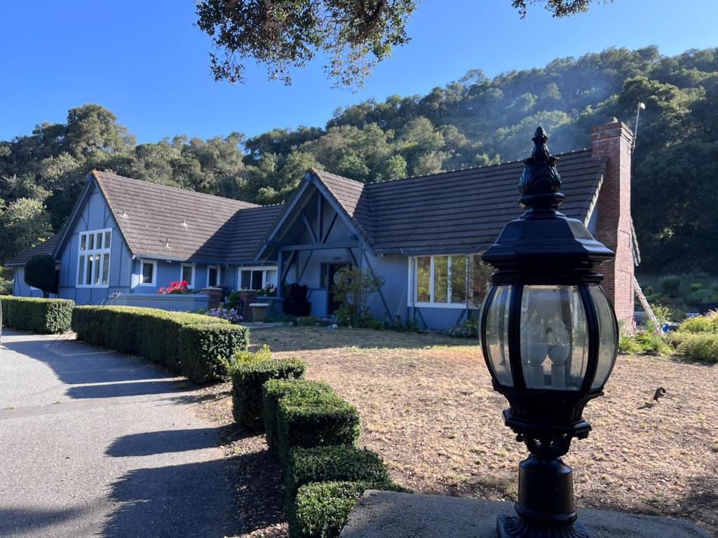 Aromas, California, 95004, United States, 3 Bedrooms Bedrooms, ,3 BathroomsBathrooms,Residential,For Sale,2048722