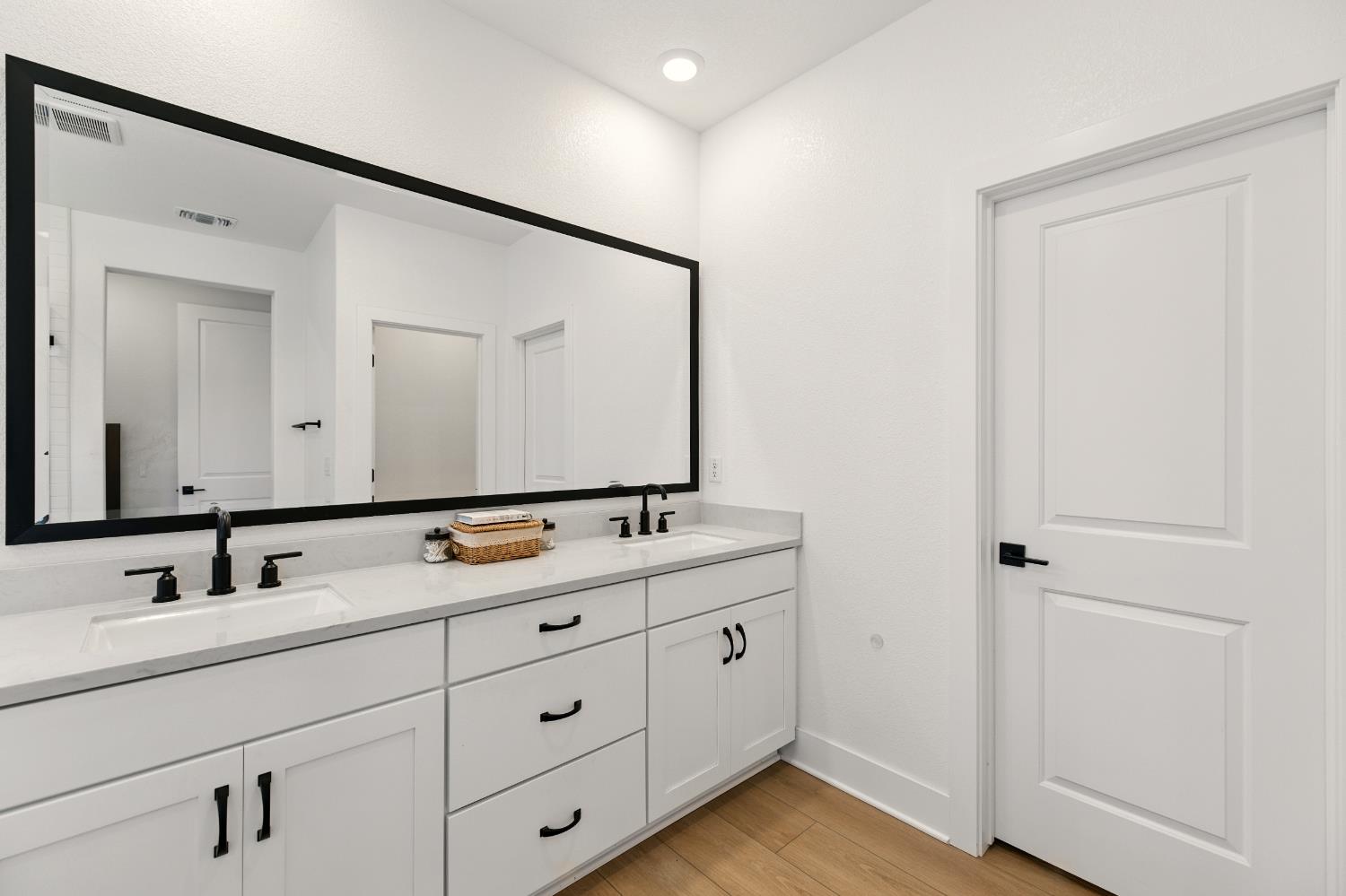 Granite Bay, California, 95746, United States, 4 Bedrooms Bedrooms, ,3 BathroomsBathrooms,Residential,For Sale,1875831