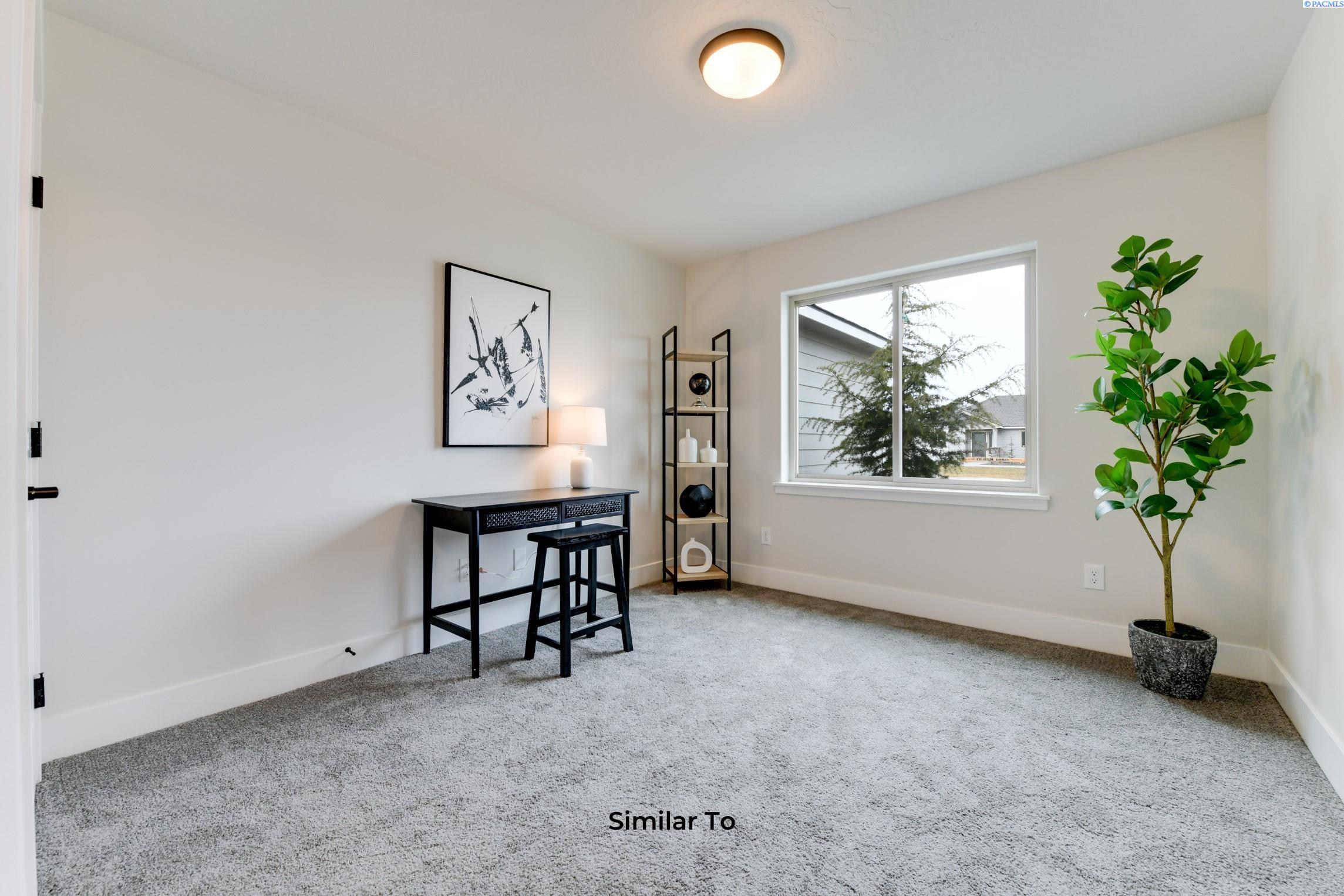 Kennewick, Washington, 99338, United States, 4 Bedrooms Bedrooms, ,1 BathroomBathrooms,Residential,For Sale,1874626