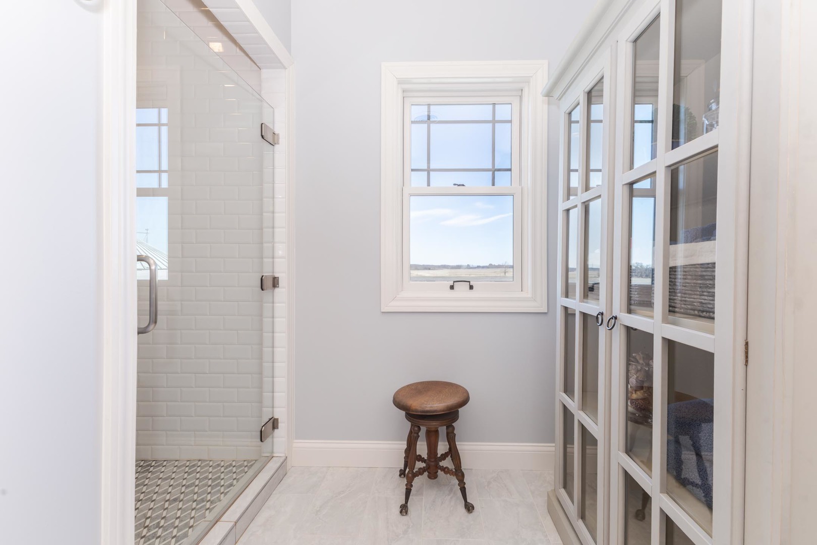 Hudson, Illinois, 61748, United States, 3 Bedrooms Bedrooms, ,5 BathroomsBathrooms,Residential,For Sale,1987913