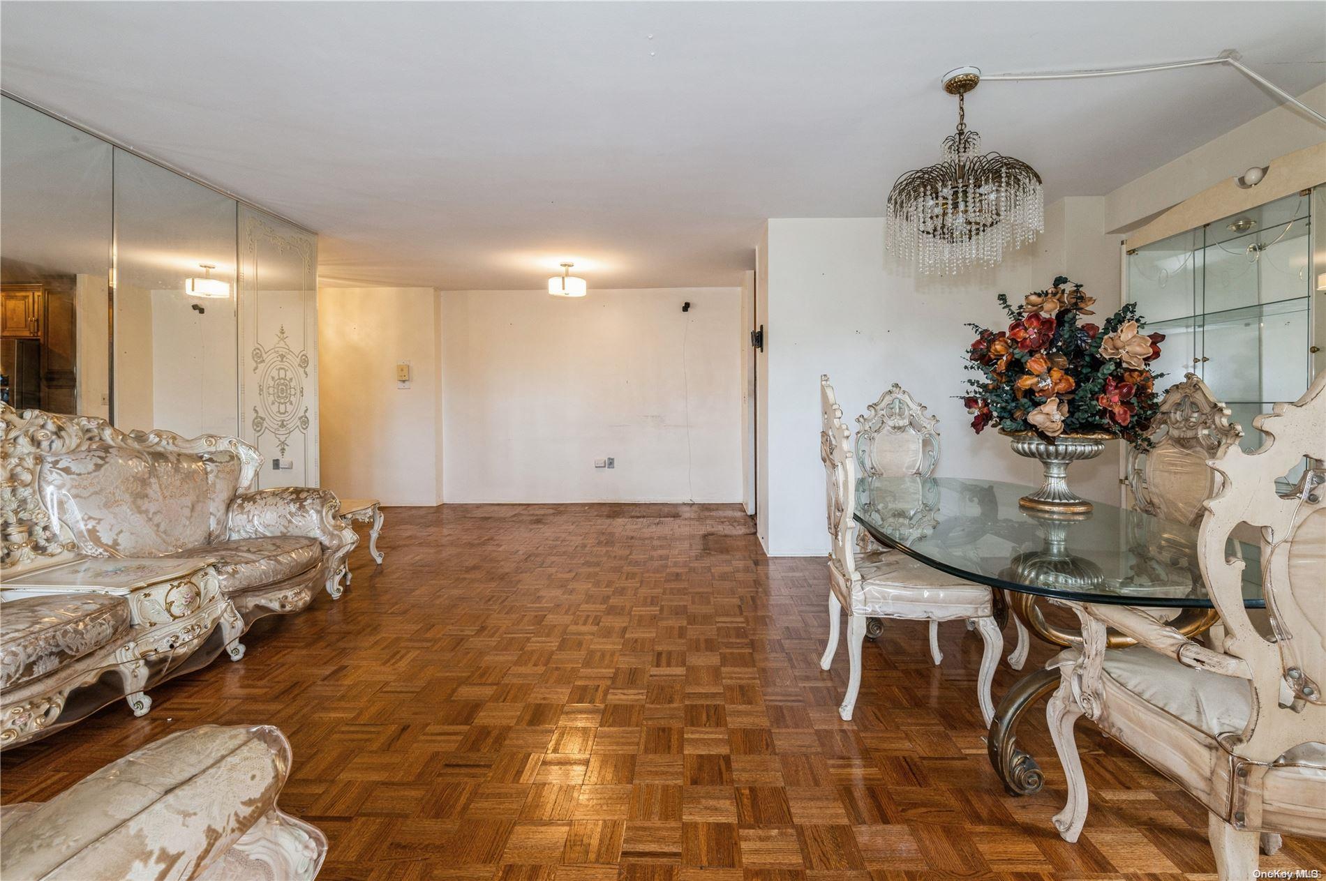 1019 Van Siclen Avenu, 4D, Brooklyn, New York, 11207, United States, 3 Bedrooms Bedrooms, ,2 BathroomsBathrooms,Residential,For Sale,1019 Van Siclen Avenu , 4D,1611699