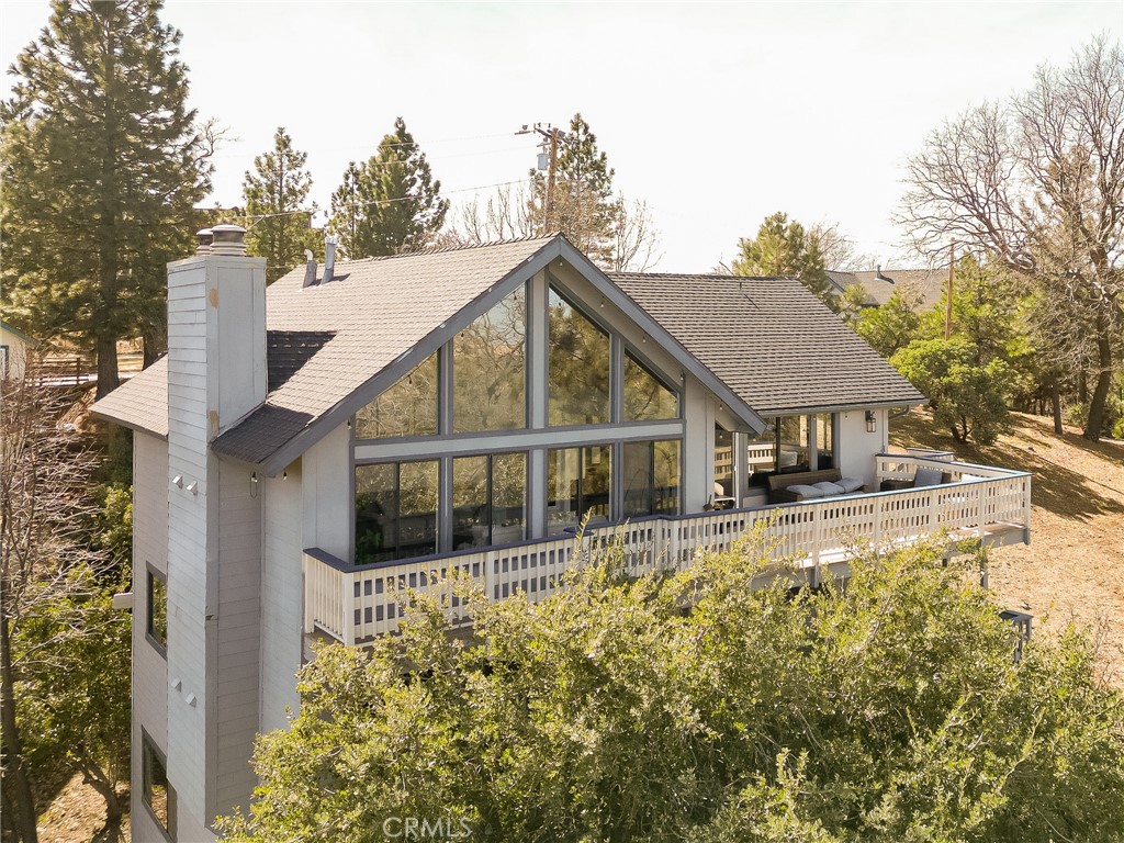 Lake Arrowhead, California, 92352, United States, 6 Bedrooms Bedrooms, ,5 BathroomsBathrooms,Residential,For Sale,1950962