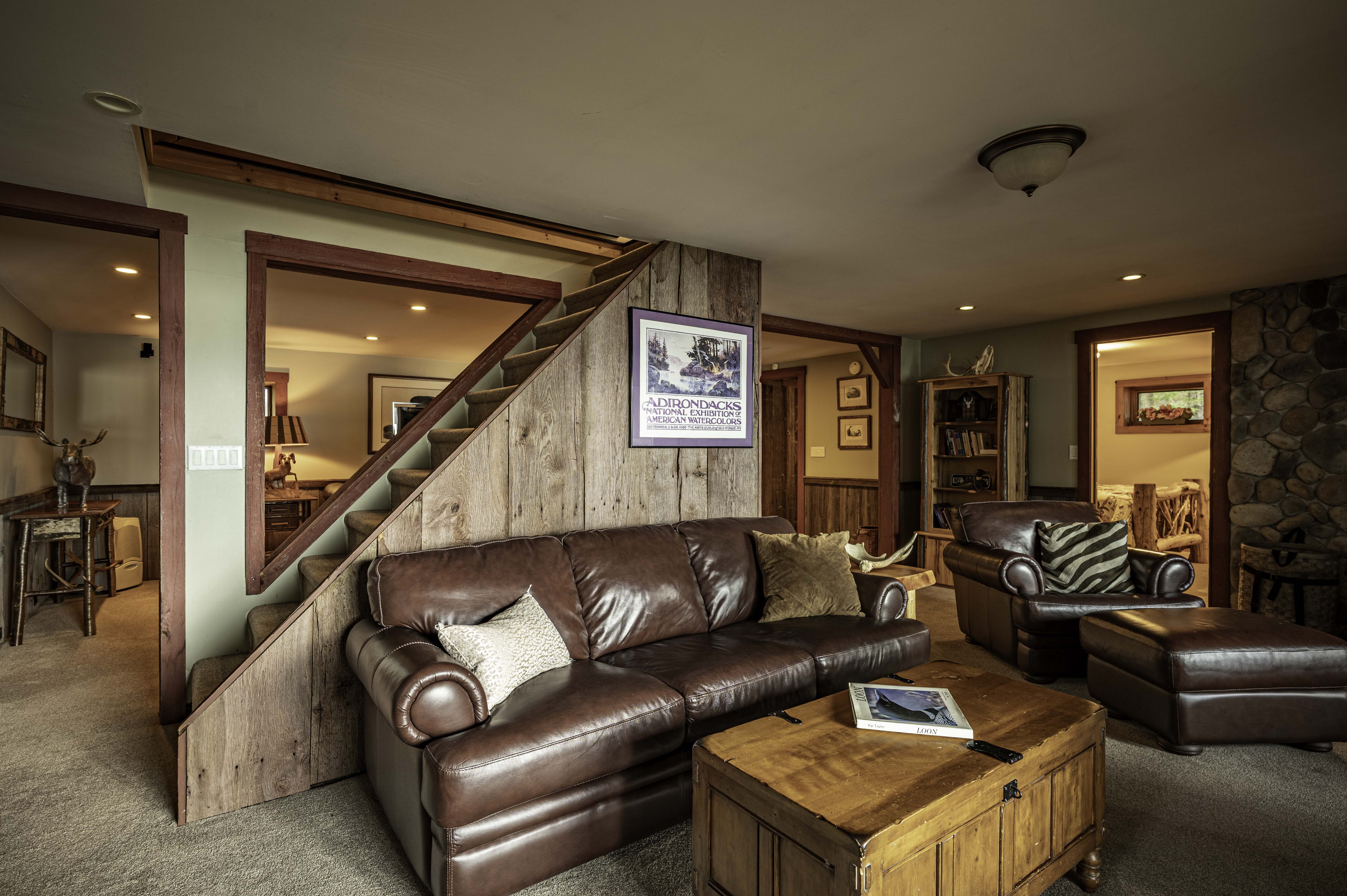  A Classic Adirondack Log Home on Pristine First Lake Frontage - 物件實景