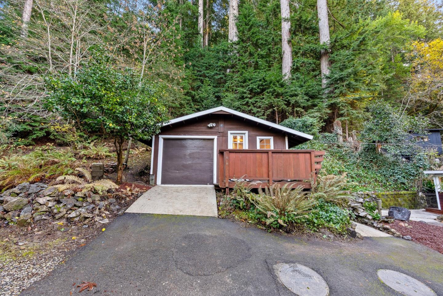 Scotts Valley, California, 95066, United States, 1 Bedroom Bedrooms, ,1 BathroomBathrooms,Residential,For Sale,2002288