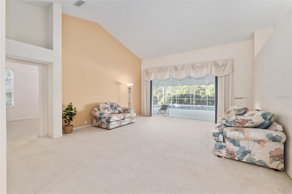 Gainesville, Florida, 32606, United States, 4 Bedrooms Bedrooms, ,3 BathroomsBathrooms,Residential,For Sale,1989601