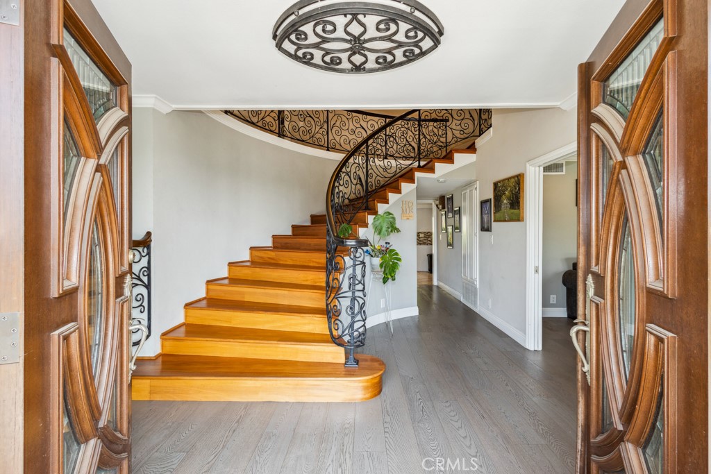 San Dimas, California, 91773, United States, 4 Bedrooms Bedrooms, ,3 BathroomsBathrooms,Residential,For Sale,1983533