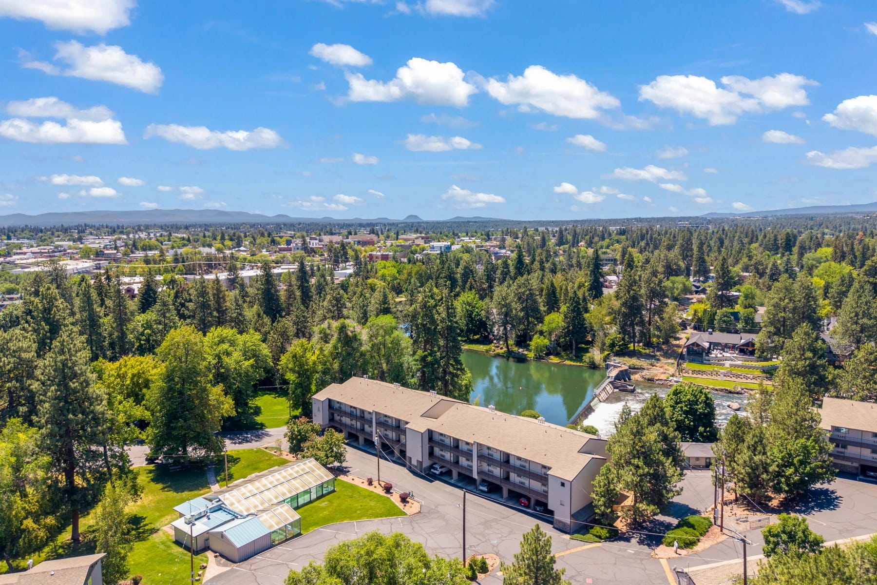  1565 NW Wall Street #232-233 Bend, OR 97703 - 物件實景