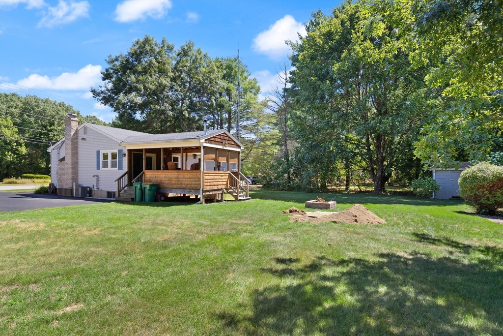 Mansfield, Massachusetts, 02048, United States, 3 Bedrooms Bedrooms, ,1 BathroomBathrooms,Residential,For Sale,1926255
