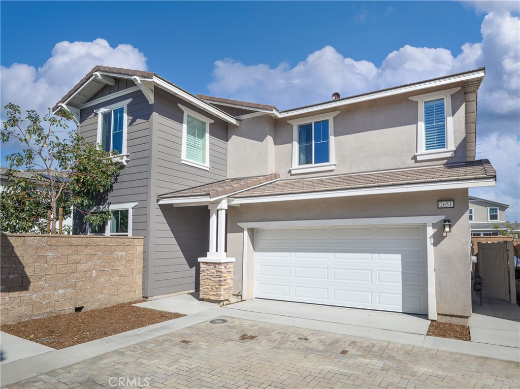 Ontario, California, 91761, United States, 5 Bedrooms Bedrooms, ,3 BathroomsBathrooms,Residential,For Sale,1983115