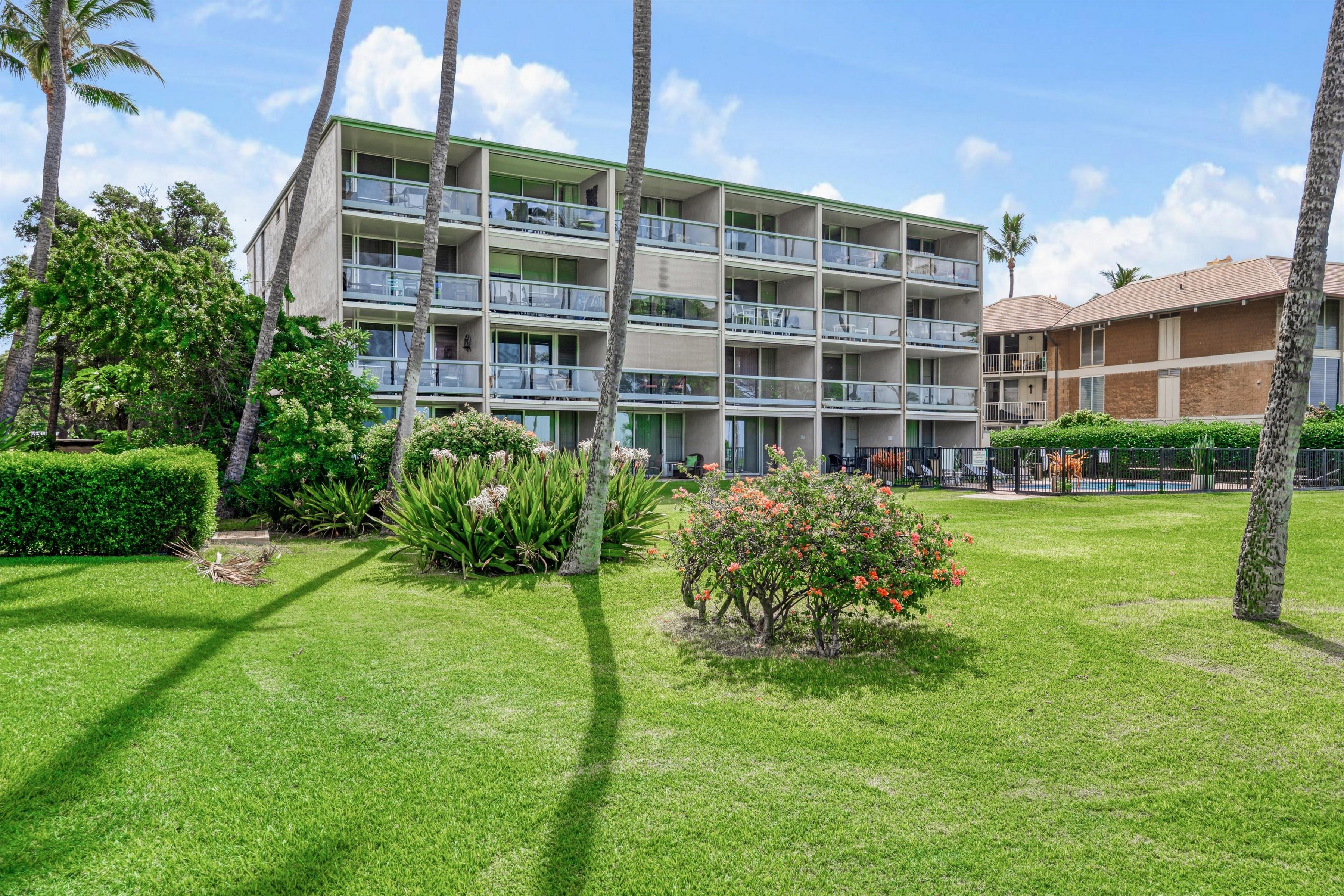  Front Row, Top Floor, Full Remodel, Ocean Views - 物件實景