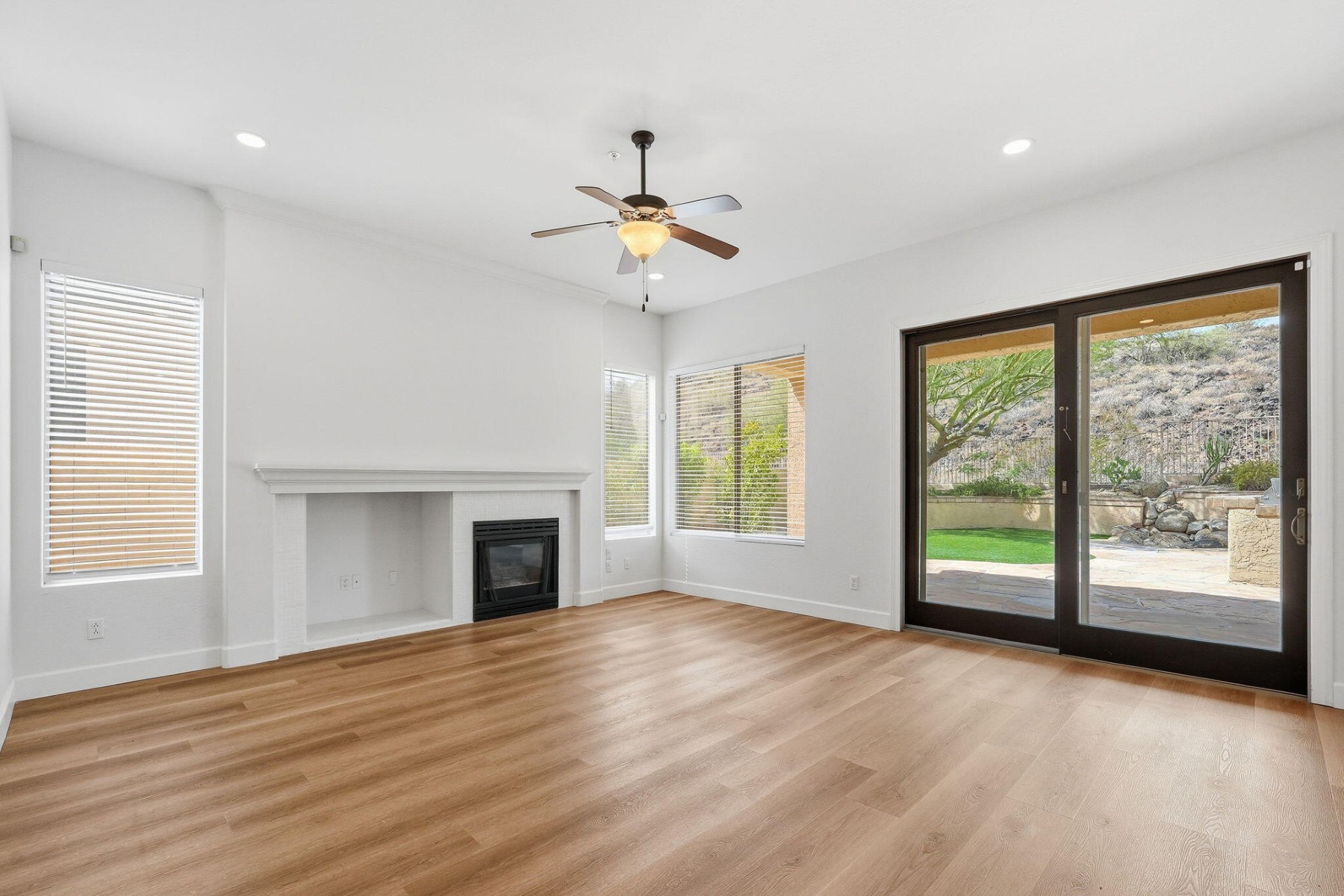  13547 E Estrella Avenue  Scottsdale, AZ - 物件實景
