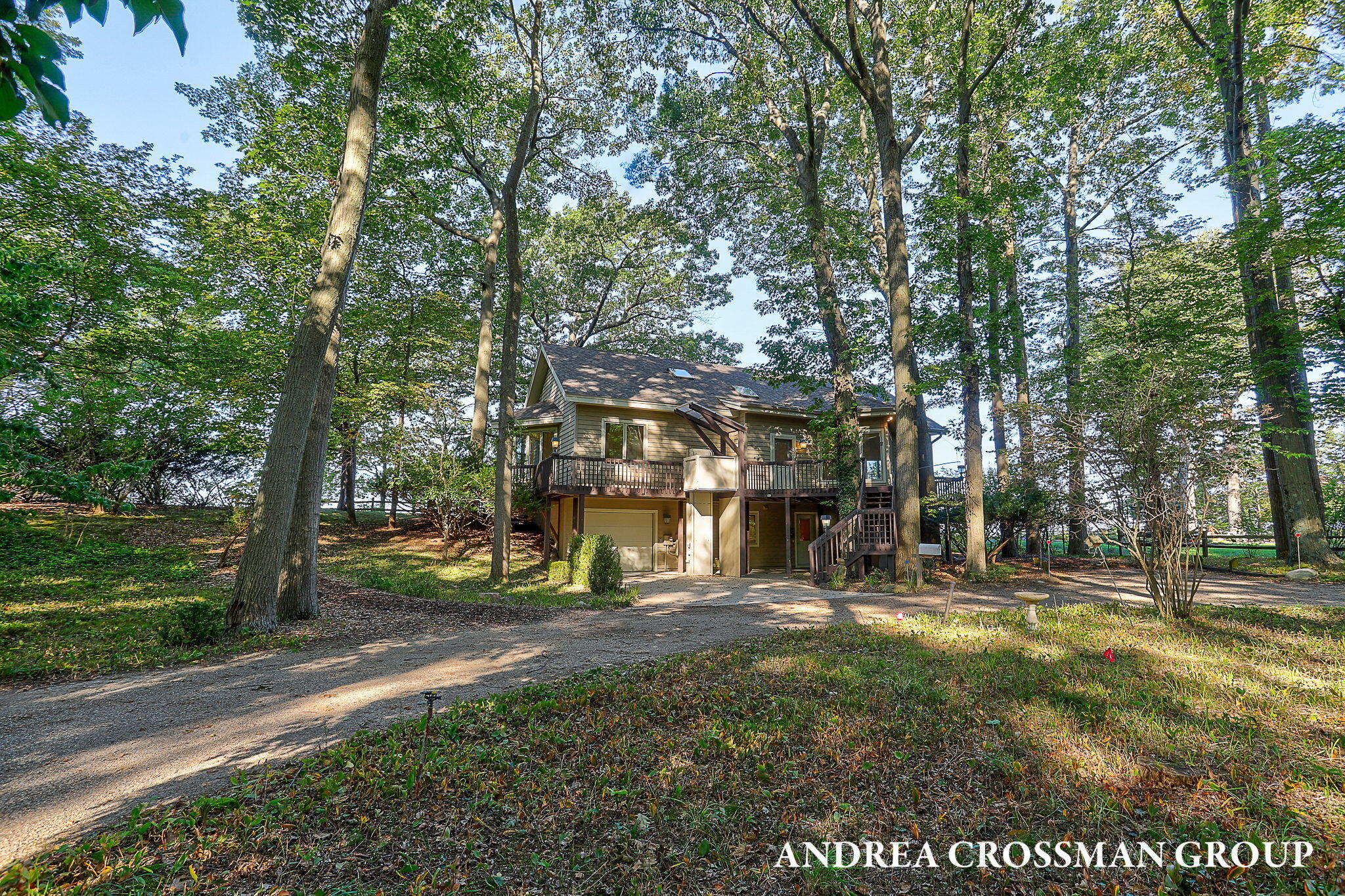 Fennville, Michigan, 49408, United States, 4 Bedrooms Bedrooms, ,3 BathroomsBathrooms,Residential,For Sale,1950968