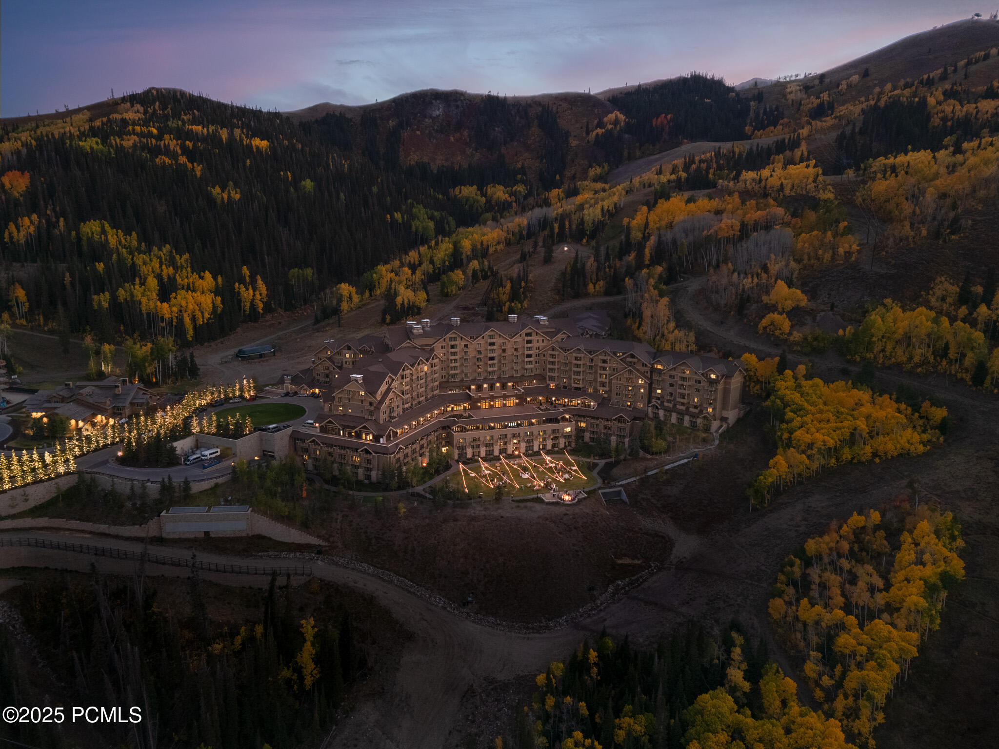 Park City, Utah, 84060, United States, 4 Bedrooms Bedrooms, ,5 BathroomsBathrooms,Residential,For Sale,1934666