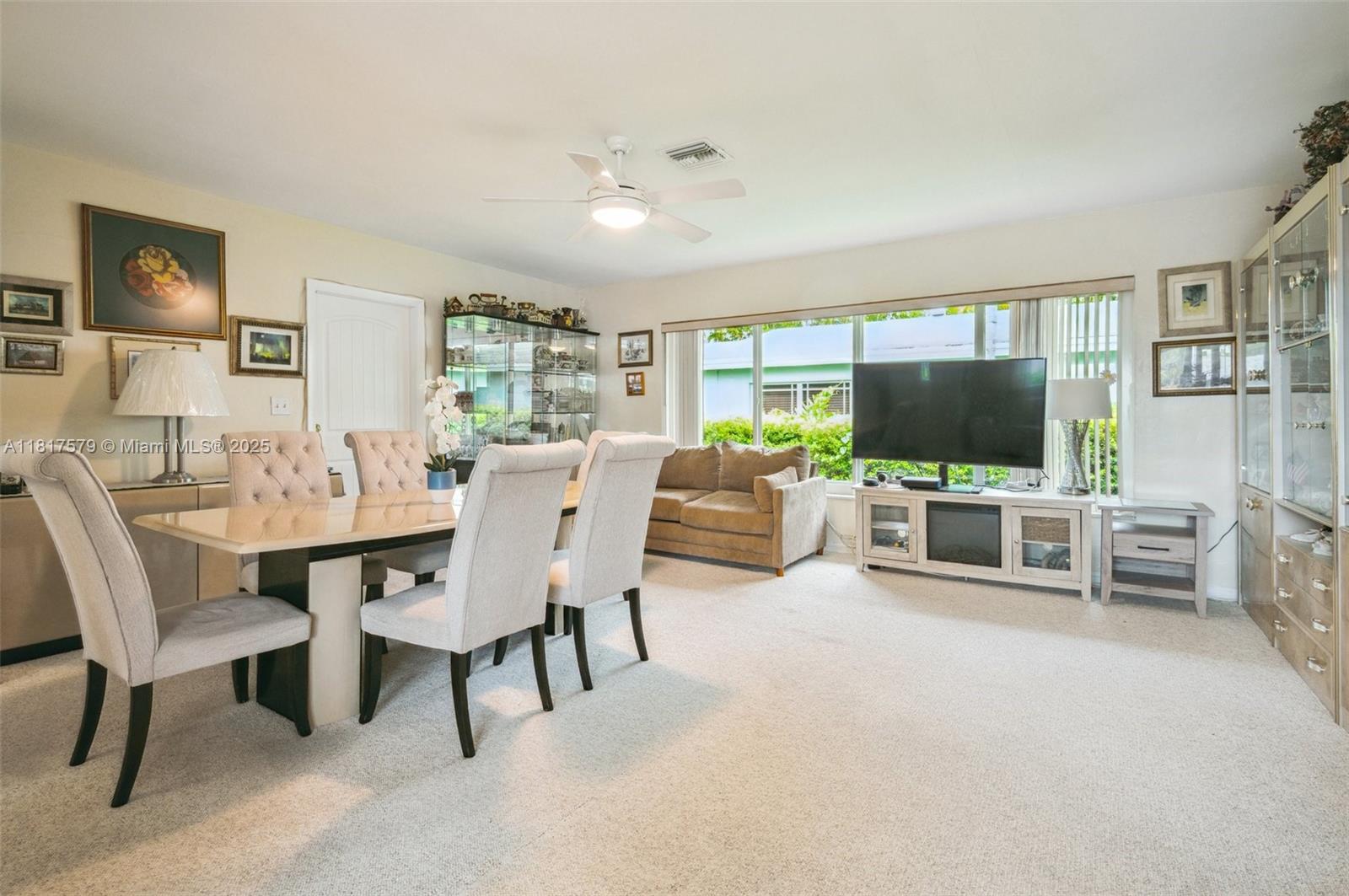 Hollywood, Florida, 33020, United States, 3 Bedrooms Bedrooms, ,2 BathroomsBathrooms,Residential,For Sale,1849776