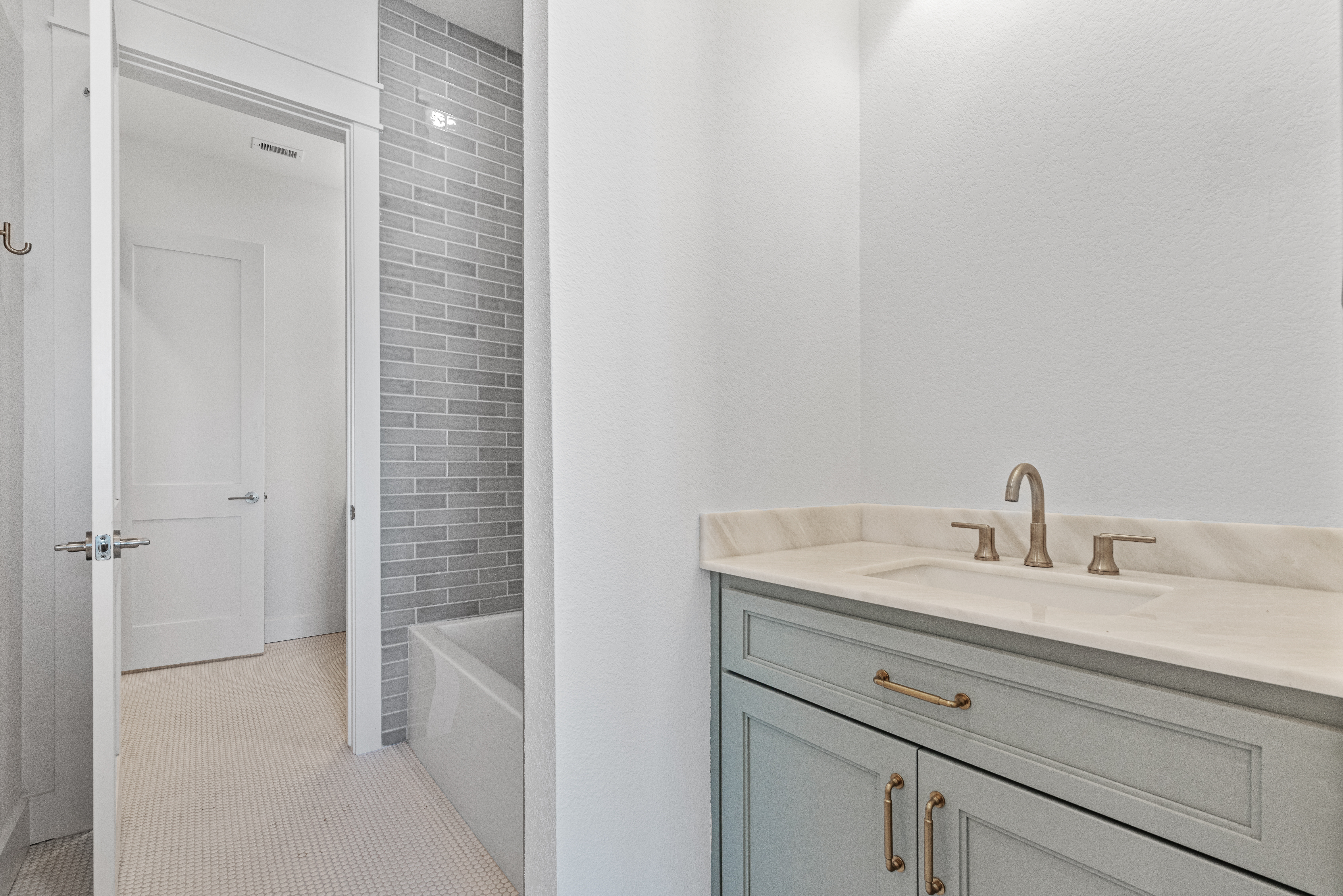  Unique Waterfront Residence - 物件實景