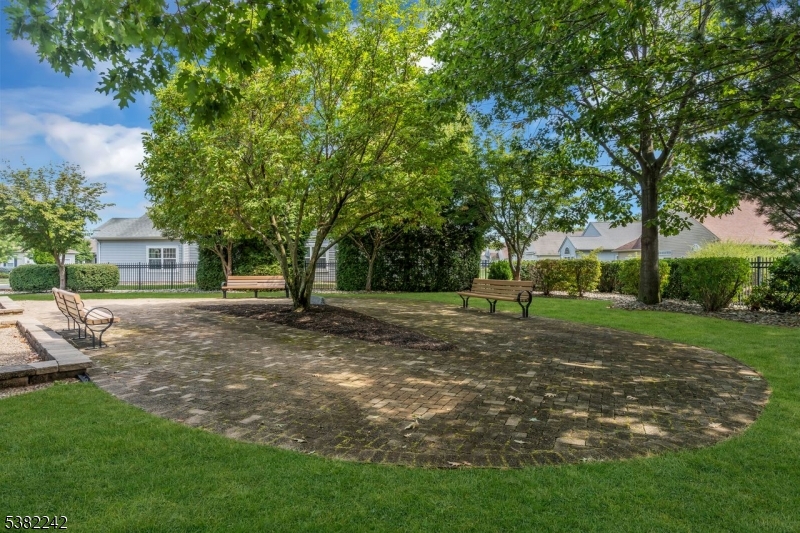 Franklin Twp., New Jersey, 08873, United States, 2 Bedrooms Bedrooms, ,2 BathroomsBathrooms,Residential,For Sale,1950059