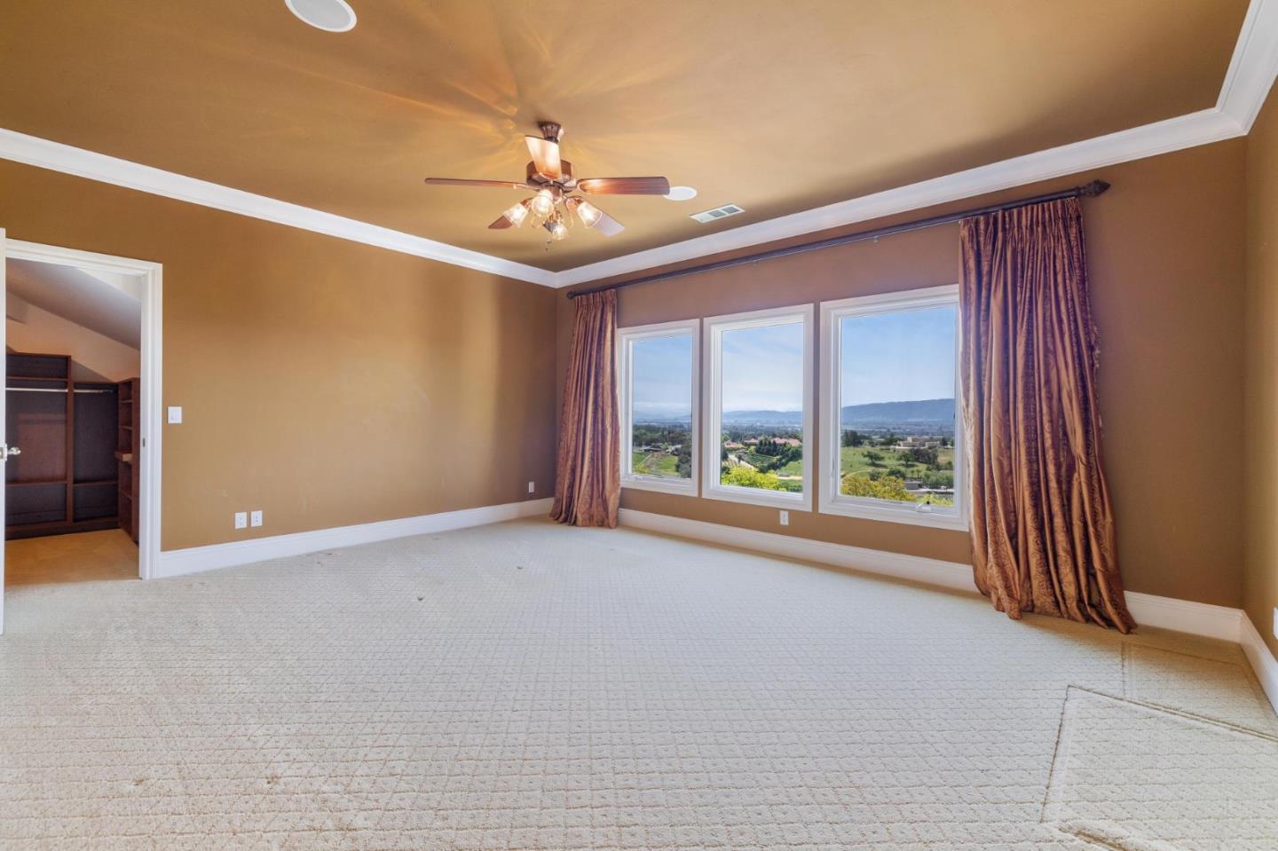 Gilroy, California, 95020, United States, 4 Bedrooms Bedrooms, ,4 BathroomsBathrooms,Residential,For Sale,1912112