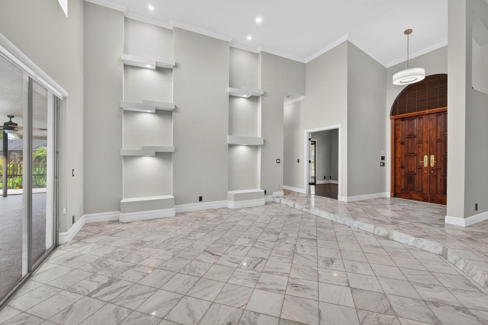 Wellington, Florida, 33414, United States, 5 Bedrooms Bedrooms, ,4 BathroomsBathrooms,Residential,For Sale,1978857