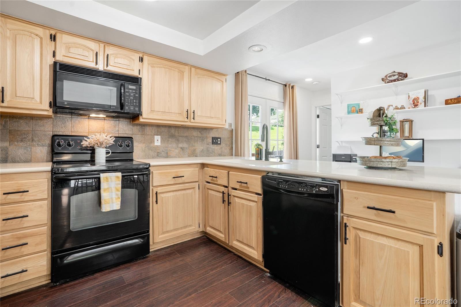 Castle Rock, Colorado, 80104, United States, 3 Bedrooms Bedrooms, ,Residential,For Sale,1912550