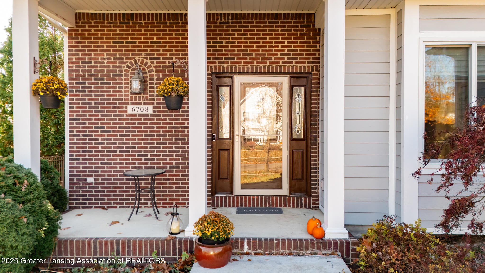 East Lansing, Michigan, 48823, United States, 5 Bedrooms Bedrooms, ,3 BathroomsBathrooms,Residential,For Sale,1991518