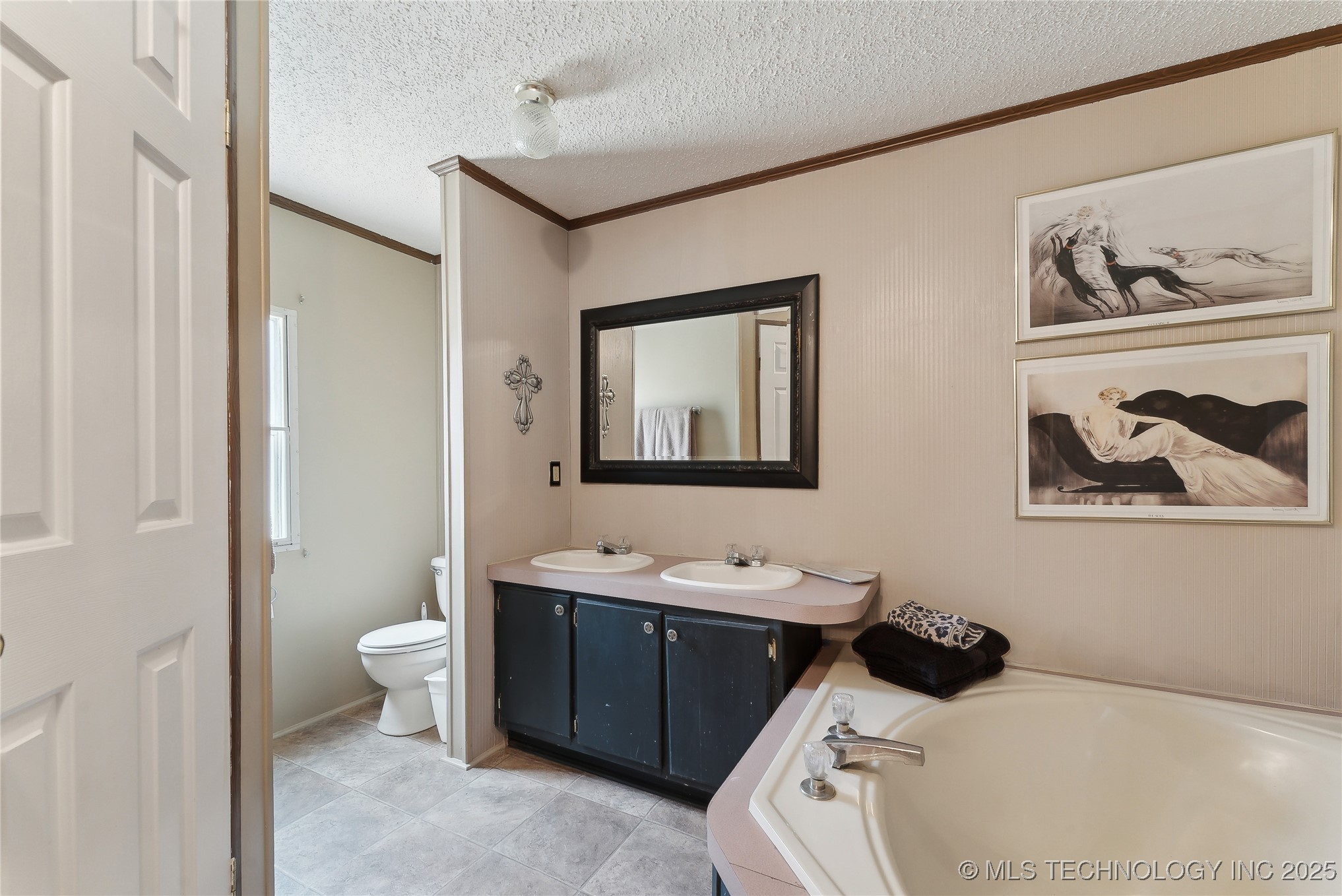 Cookson, Oklahoma, 74427, United States, 6 Bedrooms Bedrooms, ,6 BathroomsBathrooms,Residential,For Sale,1751718