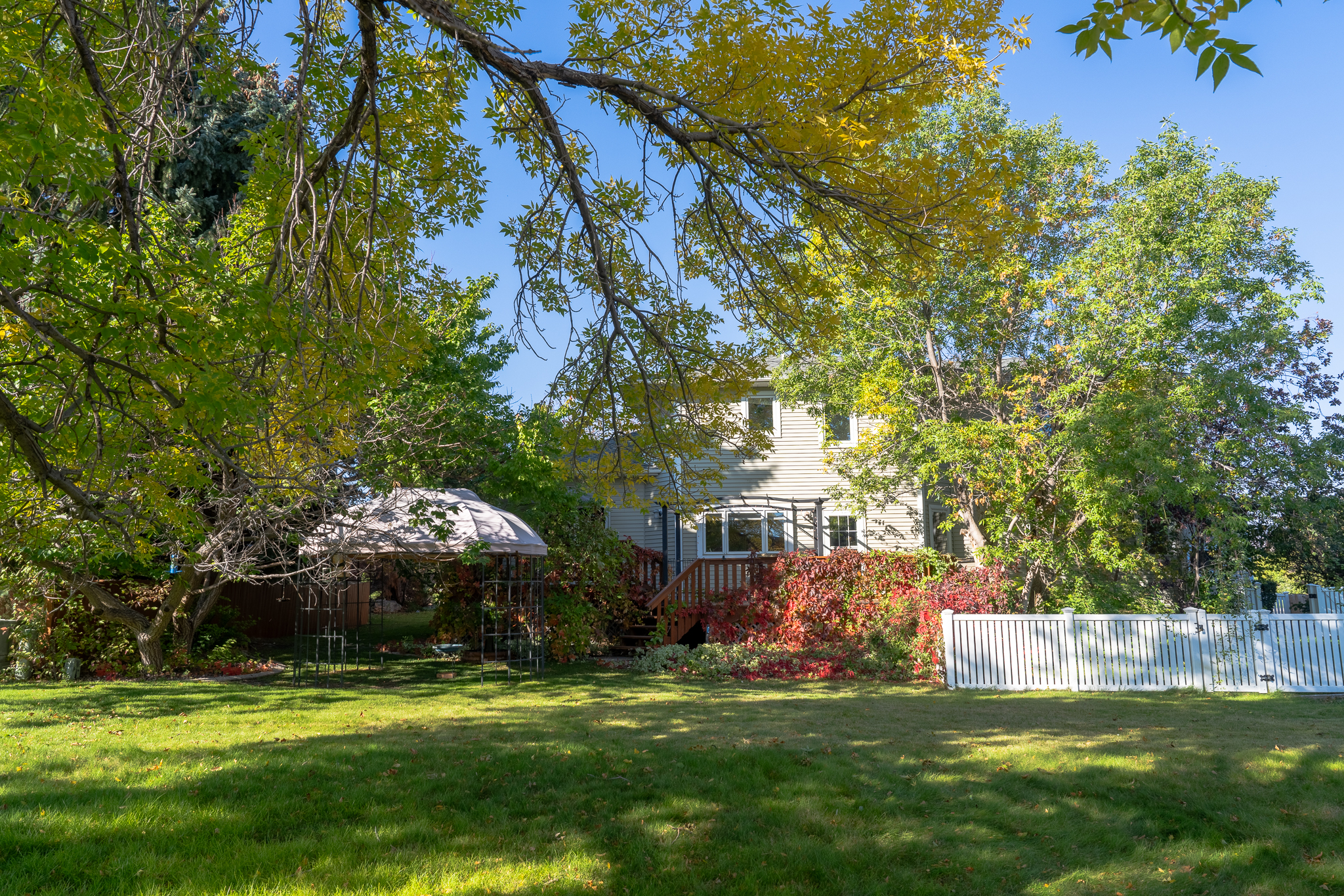 Helena, Montana, 59601, United States, 4 Bedrooms Bedrooms, ,4 BathroomsBathrooms,Residential,For Sale,1984515