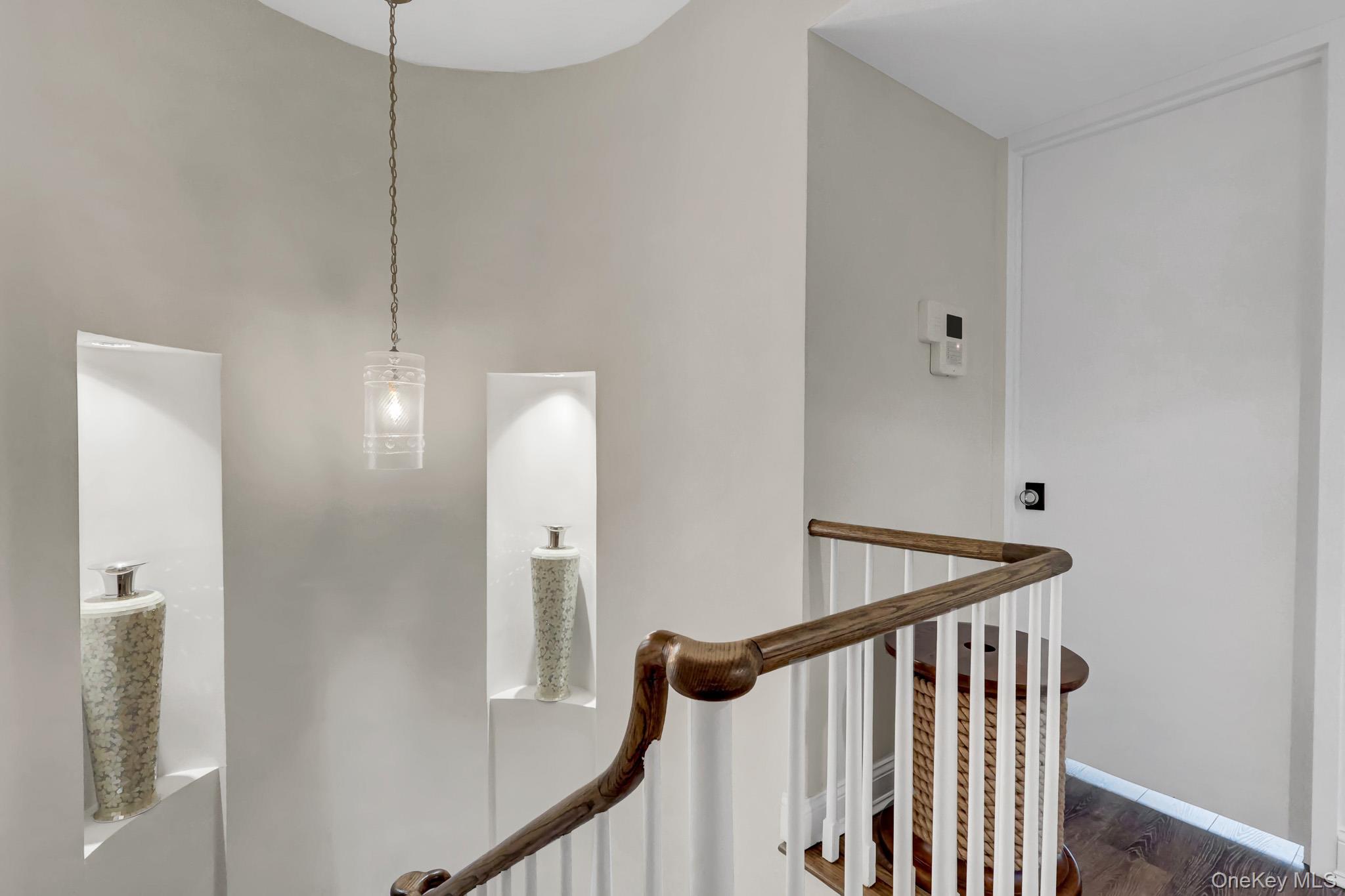  111 Cherry Valley Avenue, Garden City, NY, 11530 - 物件實景