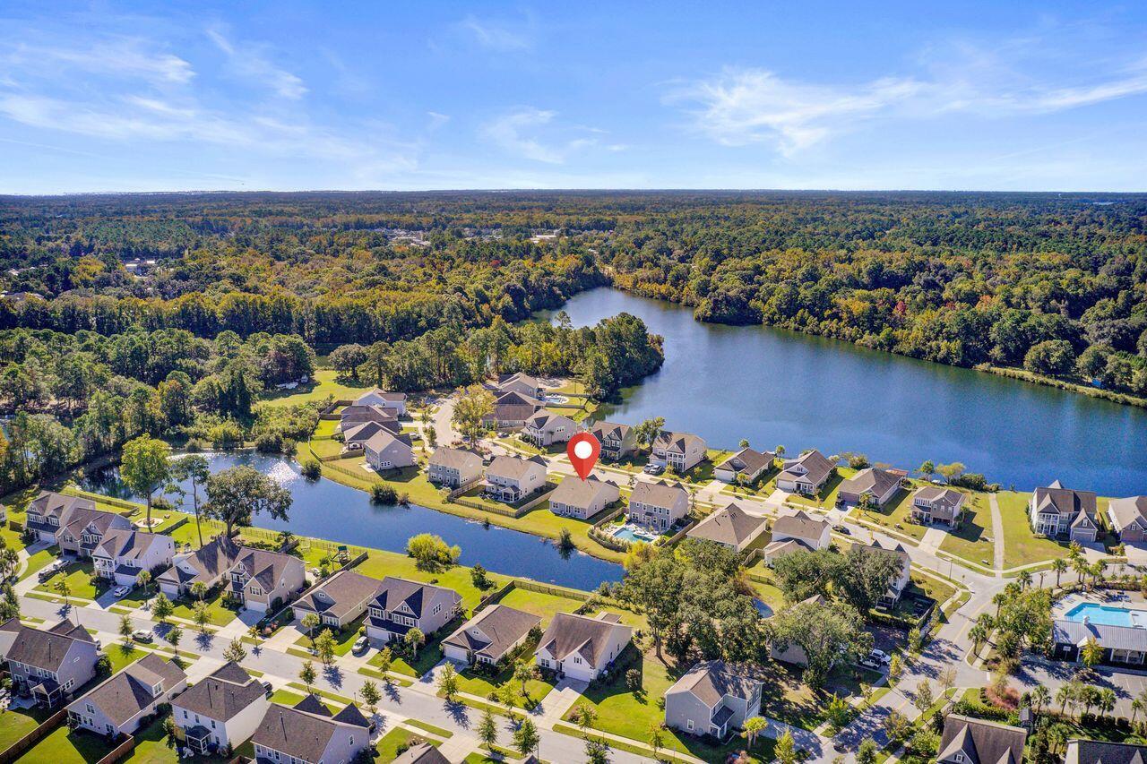 Johns Island, South Carolina, 29455, United States, 4 Bedrooms Bedrooms, ,2 BathroomsBathrooms,Residential,For Sale,1967653