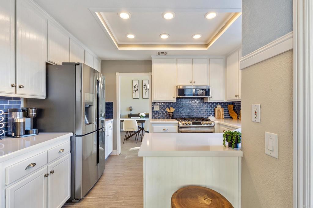 Oceanside, California, 92056, United States, 3 Bedrooms Bedrooms, ,2 BathroomsBathrooms,Residential,For Sale,1988235