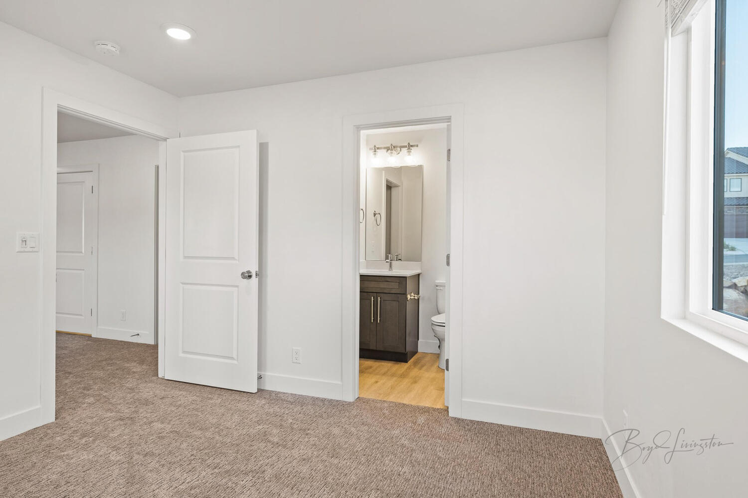 St George, Utah, 84770, United States, 4 Bedrooms Bedrooms, ,Residential,For Sale,1785416