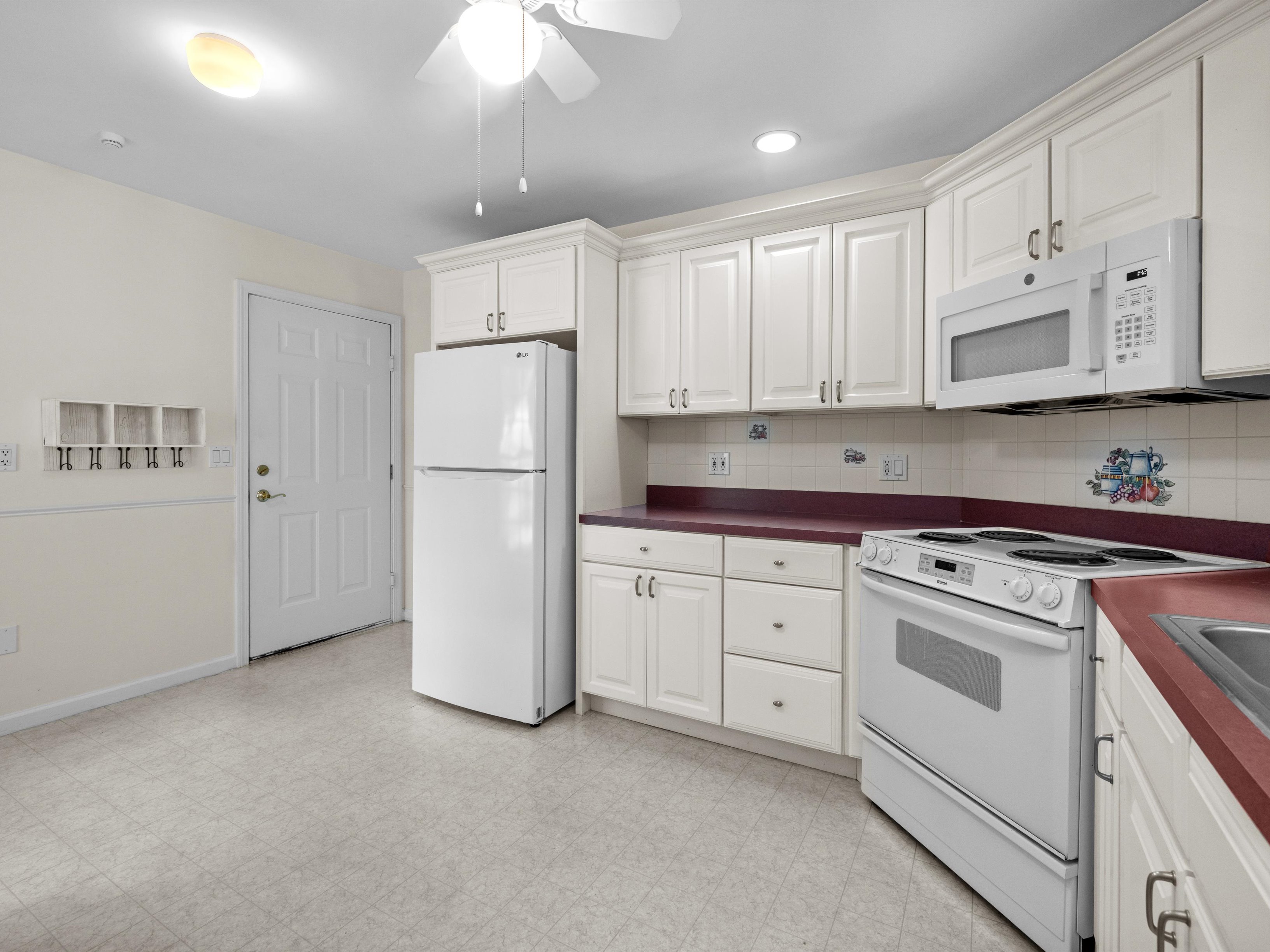  30 William Onthank Lane, Southborough, MA 01772 - 物件實景