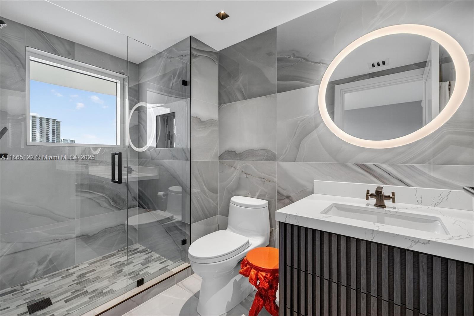 Aventura, Florida, 33160, United States, 3 Bedrooms Bedrooms, ,4 BathroomsBathrooms,Residential,For Sale,1942054