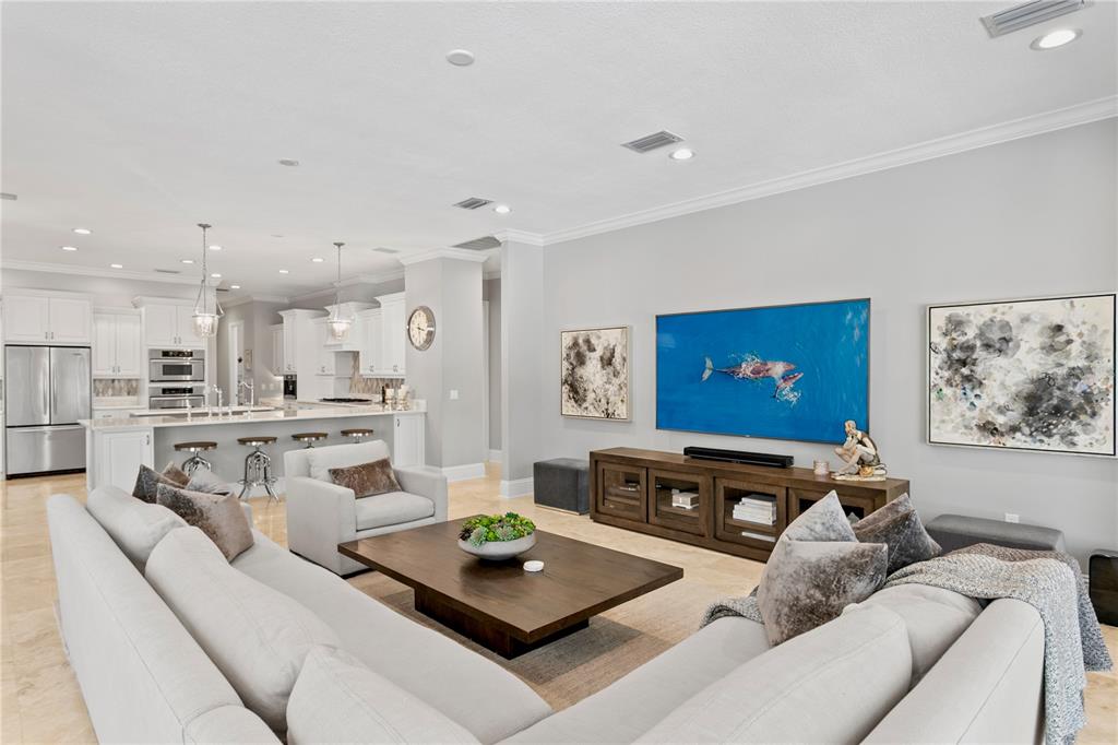 Tampa, Florida, 33618, United States, 4 Bedrooms Bedrooms, ,4 BathroomsBathrooms,Residential,For Sale,1903657