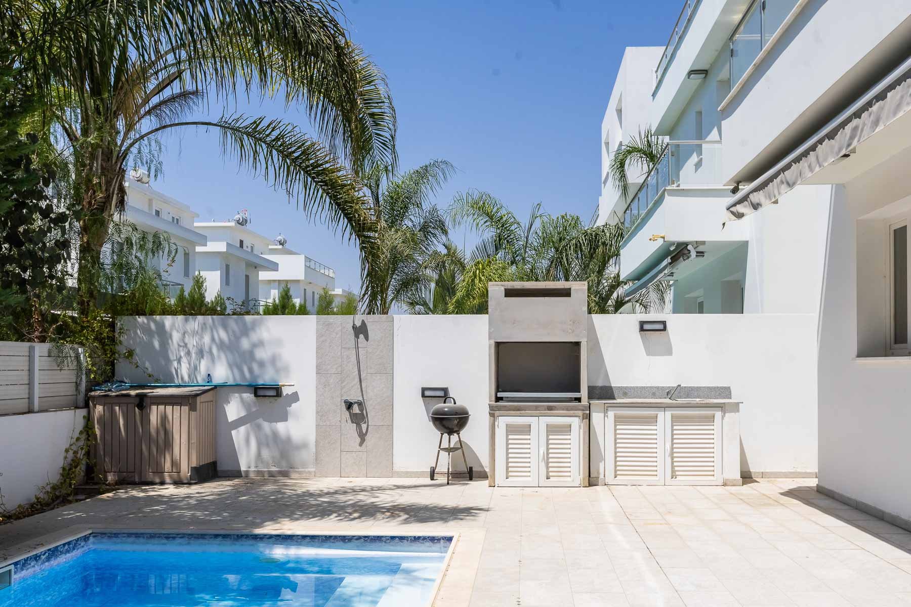  4 Bedroom  Coastal Villa with Private Pool and Sea View Roof Terraces - 物件實景