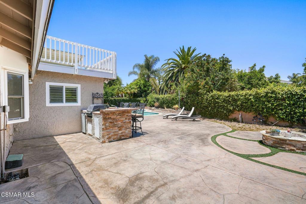 Newbury Park, California, 91320, United States, 5 Bedrooms Bedrooms, ,3 BathroomsBathrooms,Residential,For Sale,1885312
