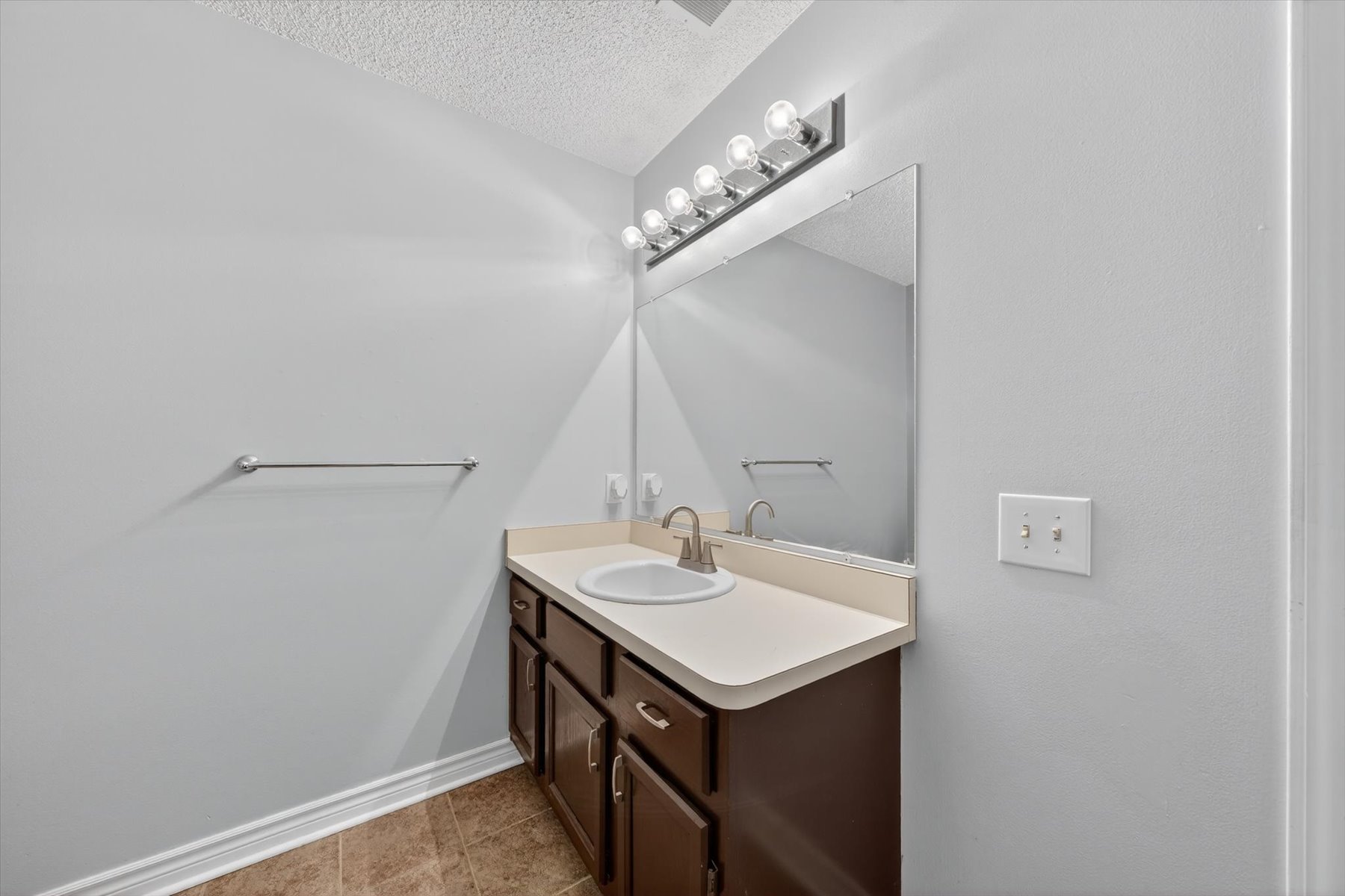  Waterford Township - 物件實景