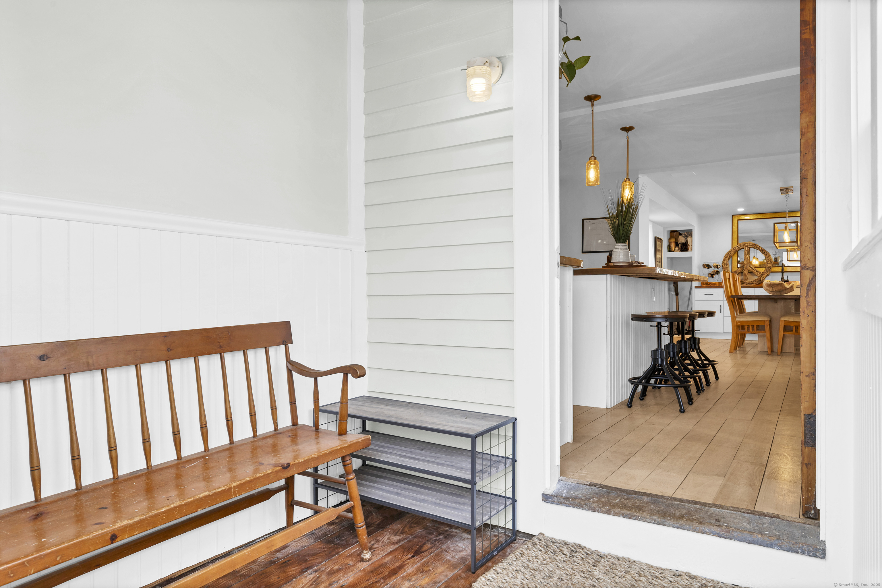 Groton, Connecticut, 06340, United States, 3 Bedrooms Bedrooms, ,2 BathroomsBathrooms,Residential,For Sale,1928735
