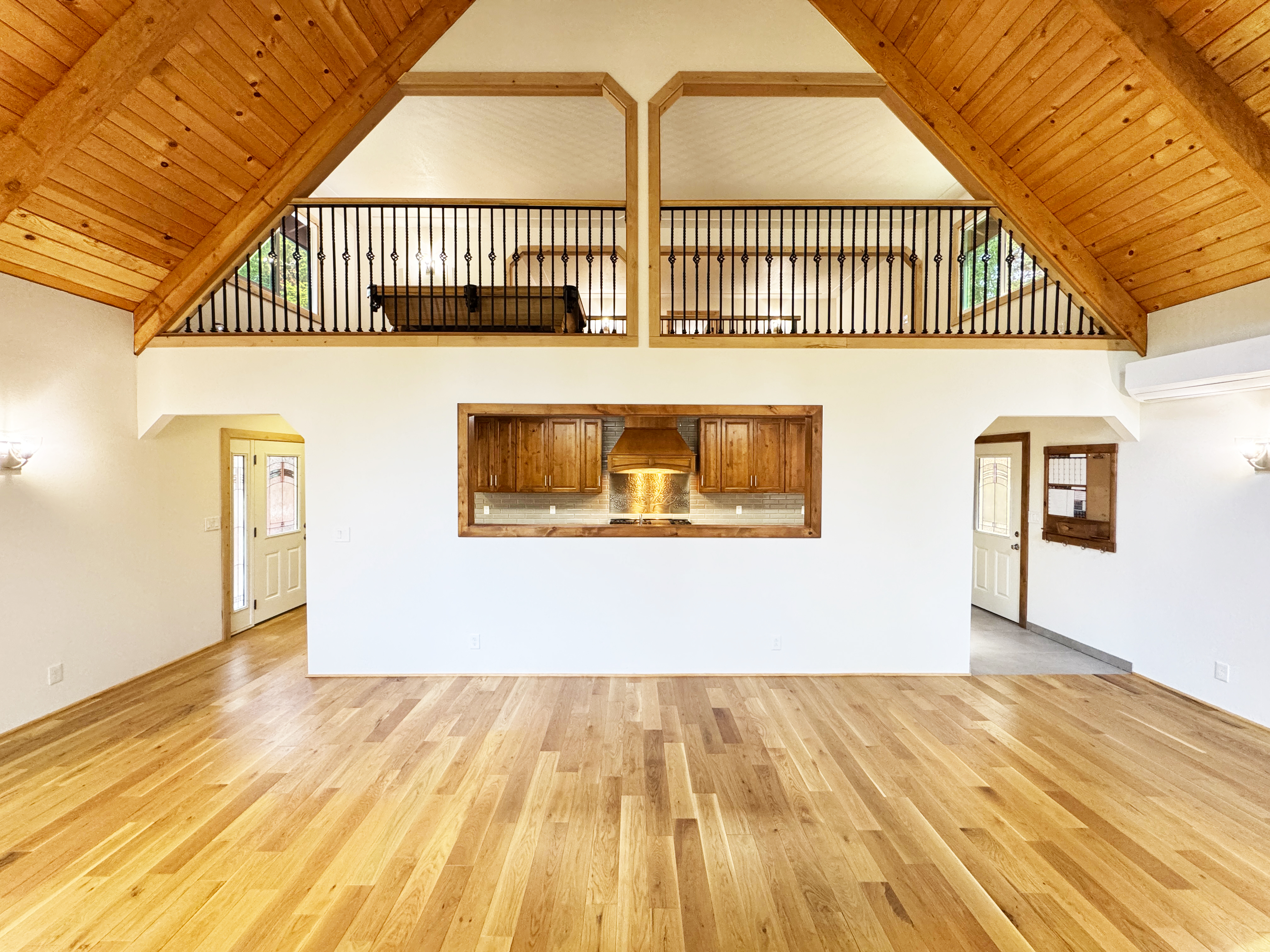 Willits, California, 95490, United States, 2 Bedrooms Bedrooms, ,2 BathroomsBathrooms,Residential,For Sale,1943077