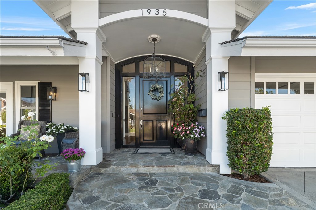 Newport Beach, California, 92660, United States, 4 Bedrooms Bedrooms, ,4 BathroomsBathrooms,Residential,For Sale,1949668