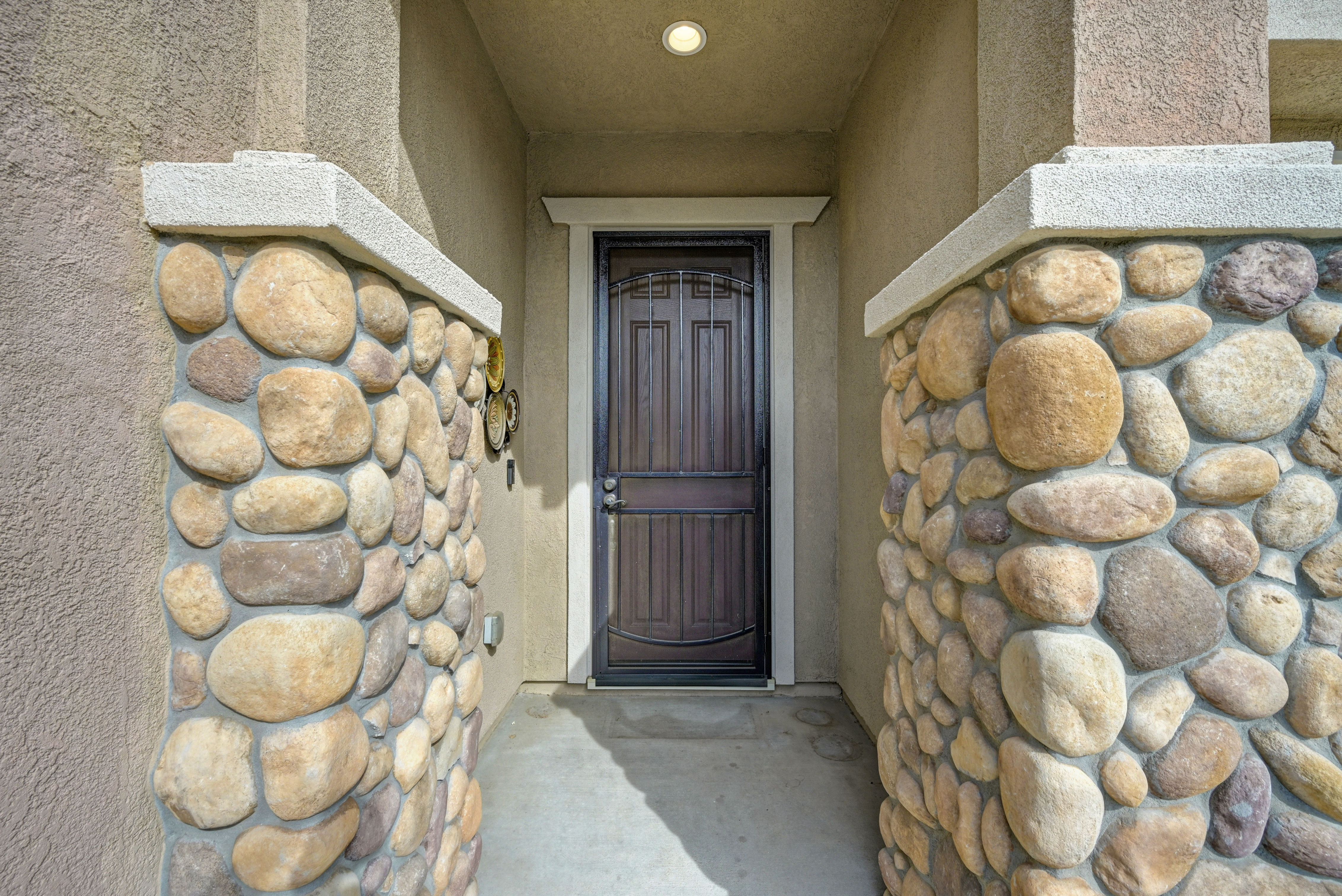  3911 Don River Lane, Sacramento, CA 95834 - 物件實景
