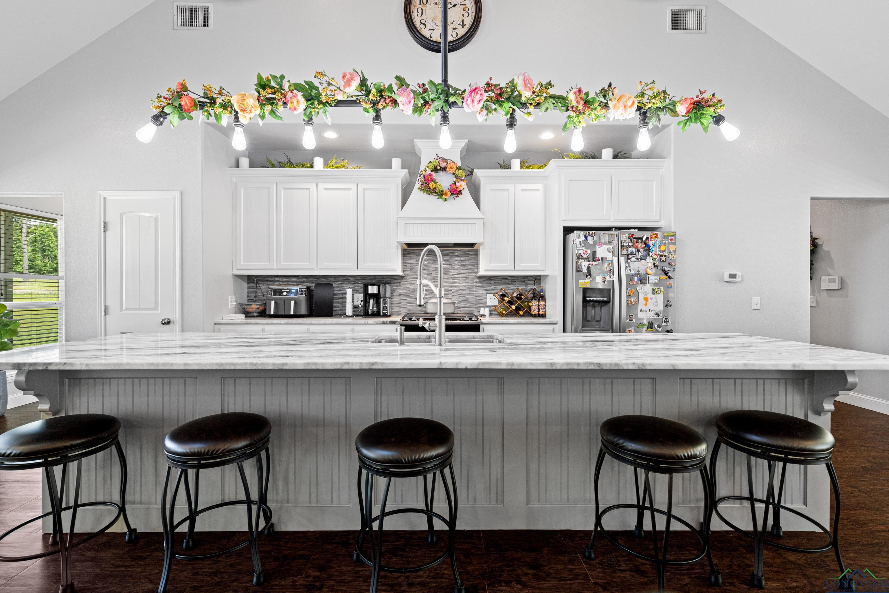 Winona, Texas, 75792, United States, 3 Bedrooms Bedrooms, ,2 BathroomsBathrooms,Residential,For Sale,1866525