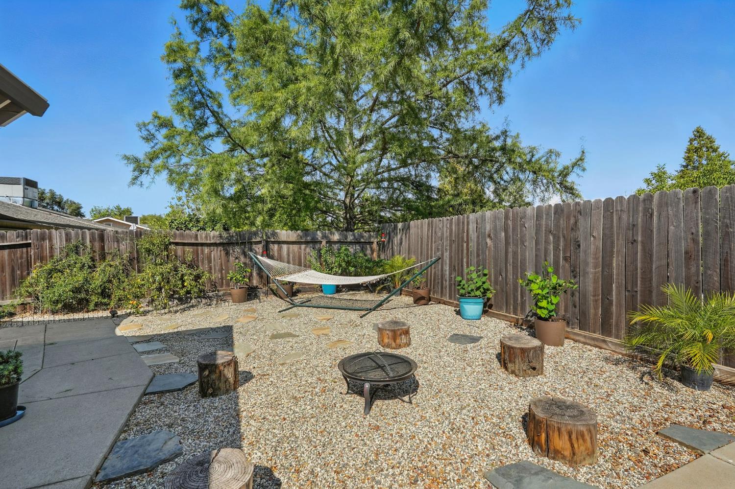 El Dorado, California, 95623, United States, 3 Bedrooms Bedrooms, ,2 BathroomsBathrooms,Residential,For Sale,1933121