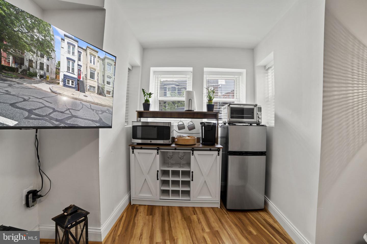 73 Florida Avenue NW, Washington, District of Columbia, 20001, United States, 3 Bedrooms Bedrooms, ,2 BathroomsBathrooms,Residential,For Sale,73 Florida Avenue NW,1682331