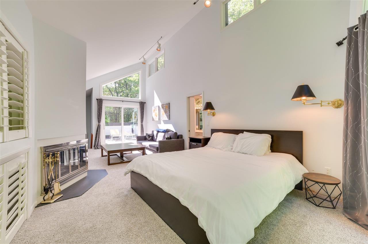 Harbor Springs, Michigan, 49740, United States, 3 Bedrooms Bedrooms, ,4 BathroomsBathrooms,Residential,For Sale,1954810