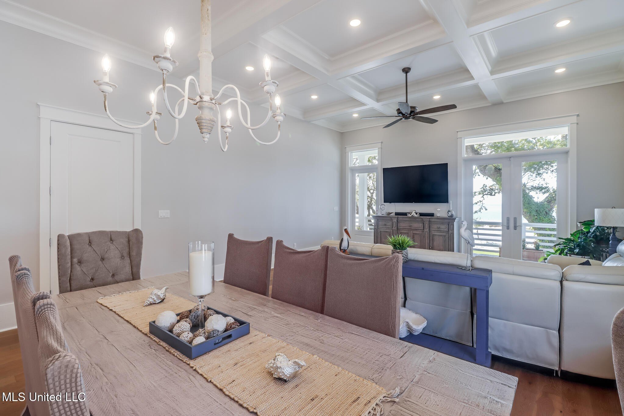 Gulfport, Mississippi, 39501, United States, 5 Bedrooms Bedrooms, ,4 BathroomsBathrooms,Residential,For Sale,1983145