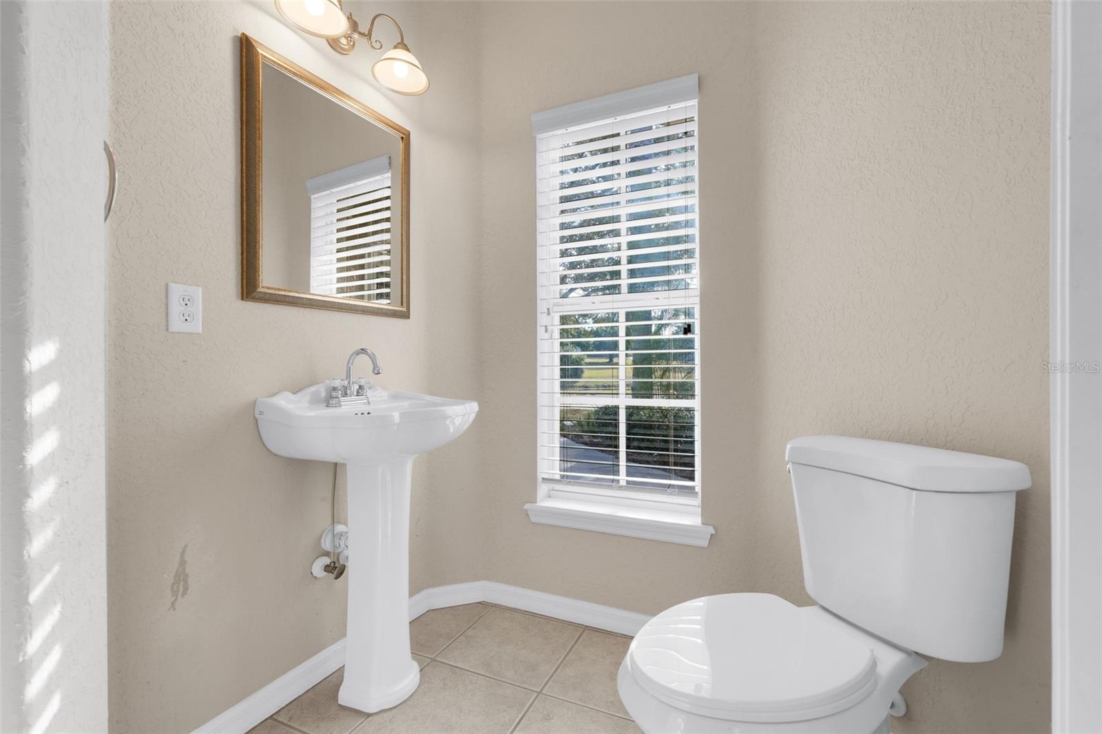 CLERMONT, Florida, 34711, United States, 4 Bedrooms Bedrooms, ,4 BathroomsBathrooms,Residential,For Sale,2003496