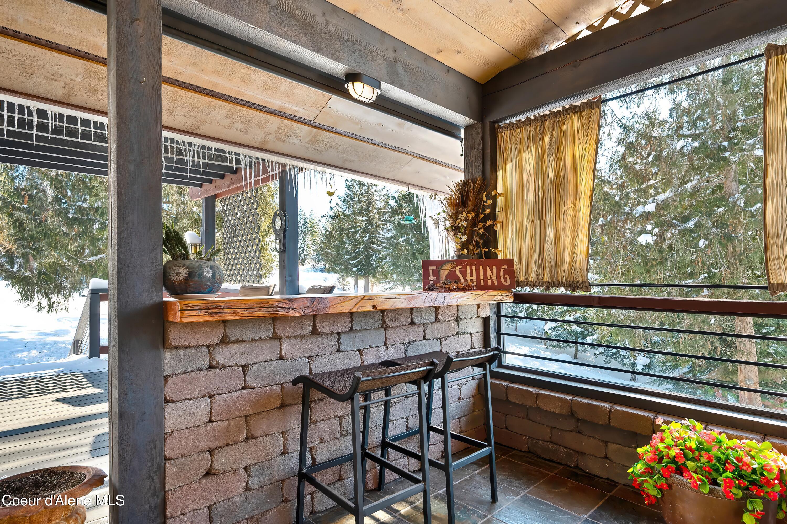 St. Maries, Idaho, 83861, United States, 3 Bedrooms Bedrooms, ,3 BathroomsBathrooms,Residential,For Sale,2011684